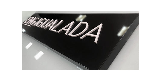 Enseigne en caisson aluminium